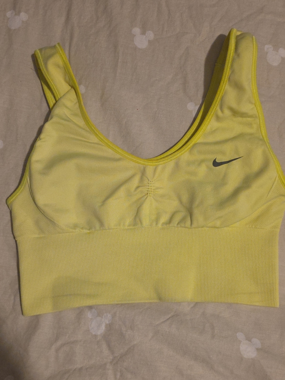 Nike Women’s Light Yellow Seamless Sports Bra